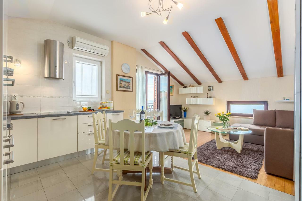 Korina Apartment Kostrena Ngoại thất bức ảnh