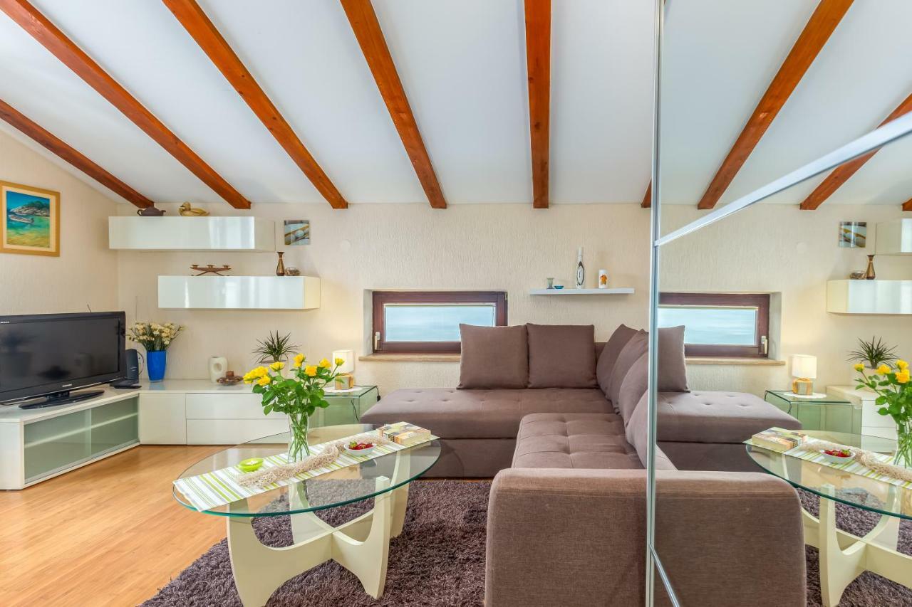 Korina Apartment Kostrena Ngoại thất bức ảnh